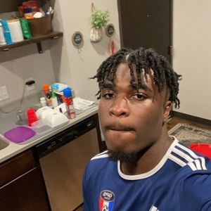 Meet your Posher, Lawrence